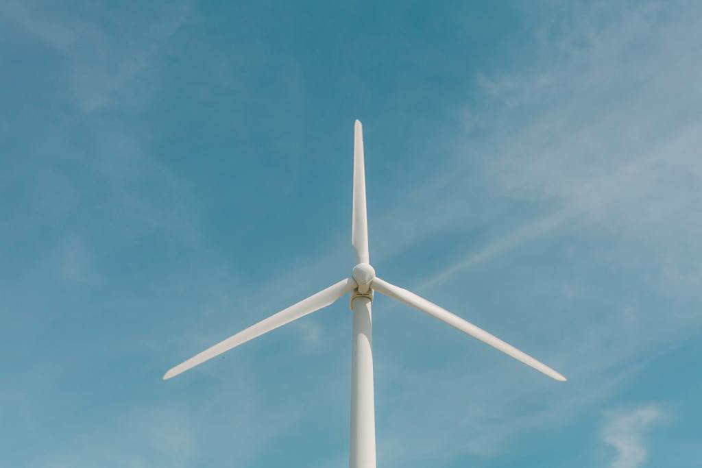 Chevron To Build 500-megawatts of Wind & Solar